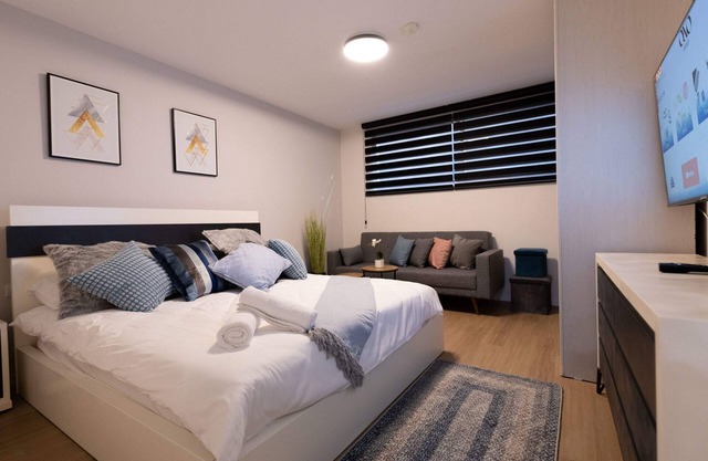 O&O Group-The SeaGate Estate Suites-BasementSuite1