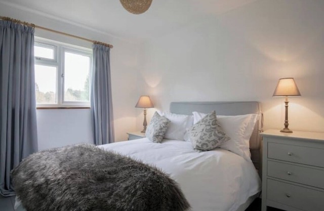 Oak Cabin Overlooking Bedgebury Forest