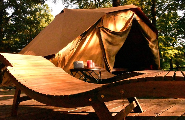 OAK glamping relax, UNI Suite tent refined and cozy, in a magical forest