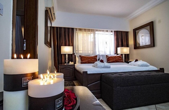 Oak Plaza Hotel - East Legon