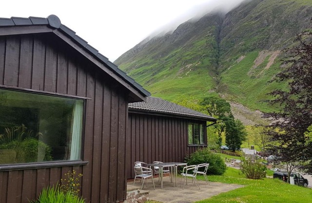 Oak Tree Lodge