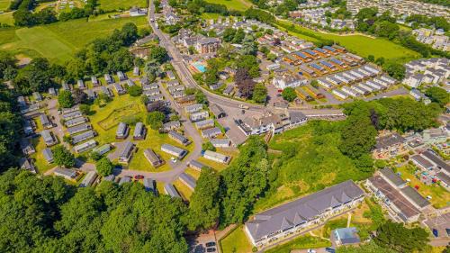 Oakcliff Holiday Park