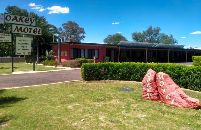 Oakey Motel
