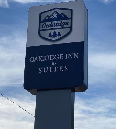 Oakridge Inn & Suites