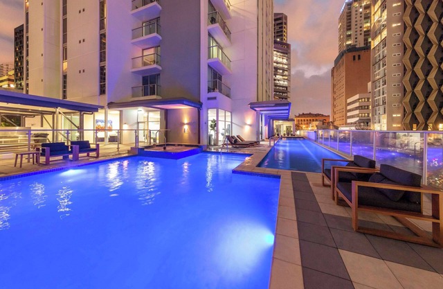 Oaks Brisbane Festival Suites