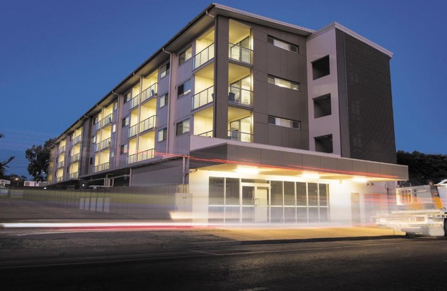 Oaks Moranbah Suites