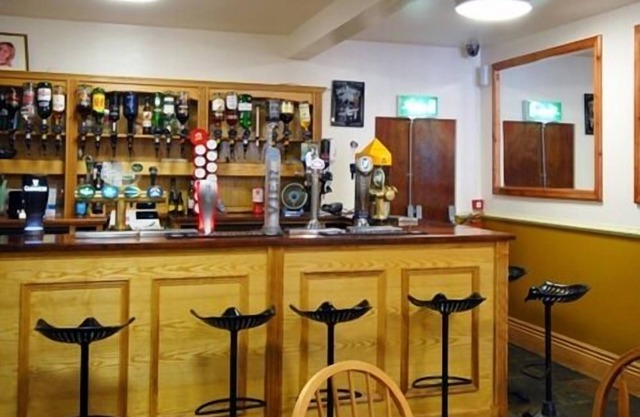 Oakwell Holidays