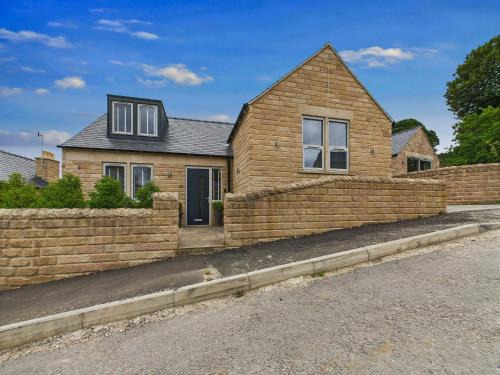 Oakwood Lodge