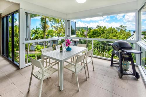 Oasis 1, 2 Bedroom, 1 Bathroom Apartment with Buggy!