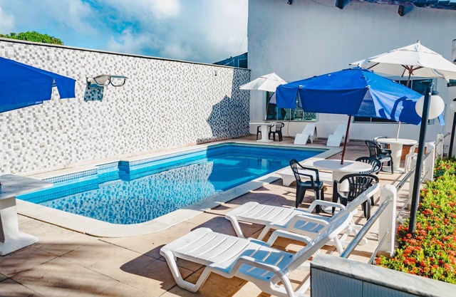 Oasis Hotel