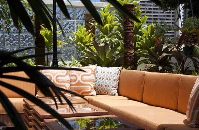 Oasis Hotel Waikiki