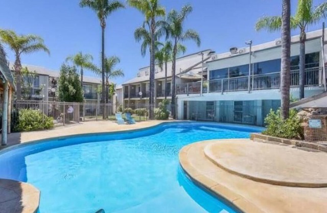 Oasis Mandurah Resort