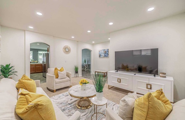 Oasis of Comfort on Alton Drive – Spacious 4BR Home for 30+ Day Stays #41892