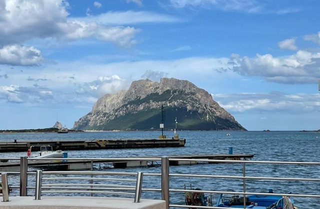 Oasis Tavolara
