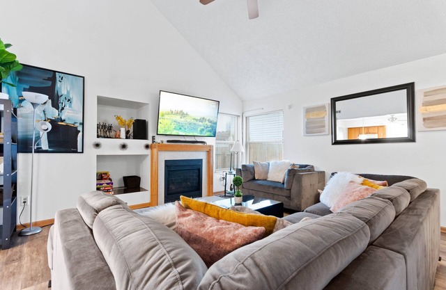 Oasis: Your Beautiful Single-family Home