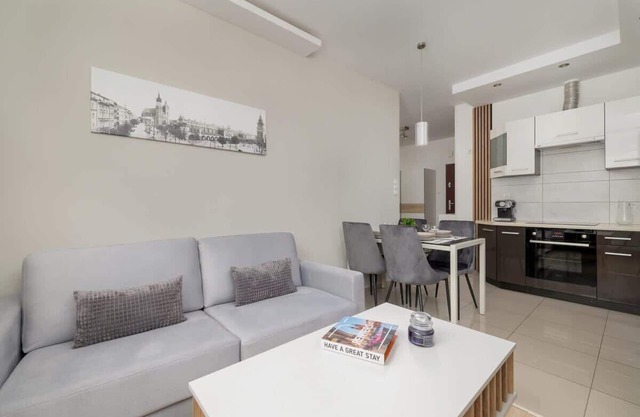 Obozowa 116 | Stylish Apartment | Parking