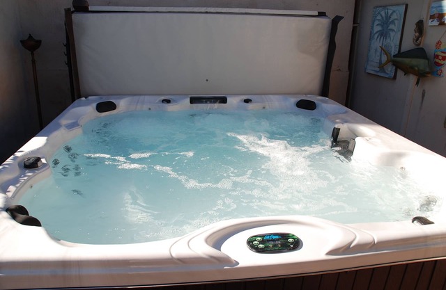 Ocean Beach Casita con jacuzzi, vistas y garaje!