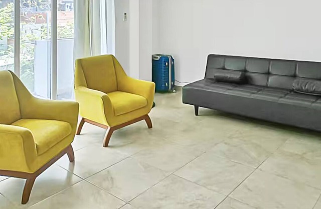 Ocean Breeze Cozy Suite near for the seawall to San Cristóbal Island