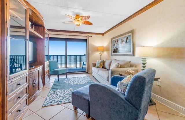 Ocean Breeze West 302