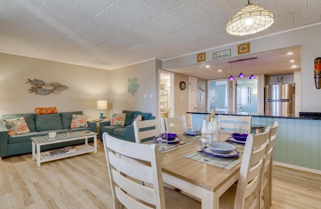 Ocean City Condo - Steps to Beach!