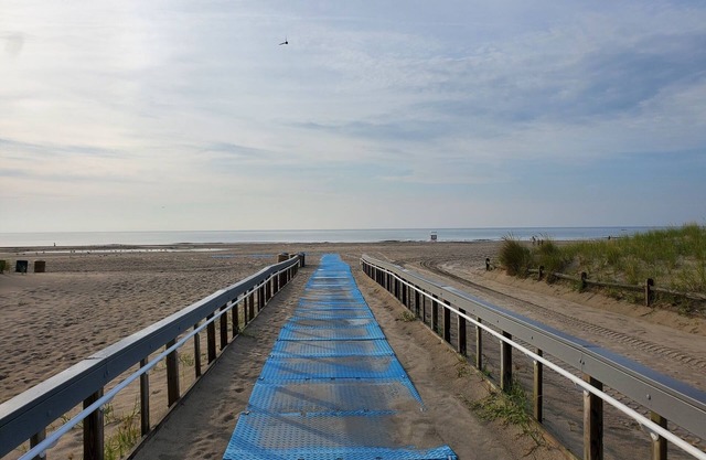 Ocean City, NJ Condo steps from Beach, Park & Restaurants