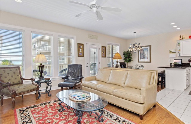 Ocean Club I-202 – Oceanside 3BR w/ Pools, Elevator, Views & Stylish Furnishings