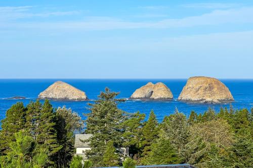 Ocean Crest Views