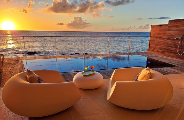 OCEAN EDGE - DIRECT OCEANFRONT - Luxury & Modern Style