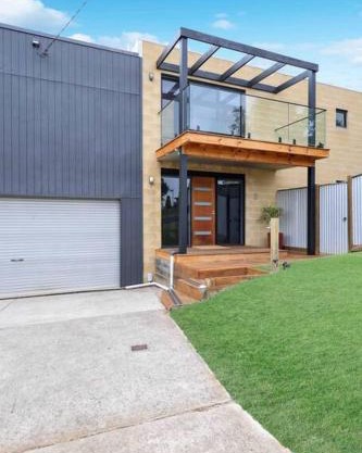 Ocean Escape- 5 Bedroom, 3 bath- Sleeps 11