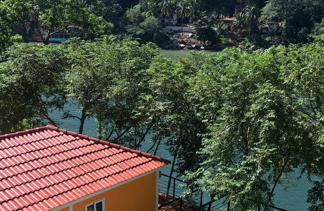 Cabaña frente al mar