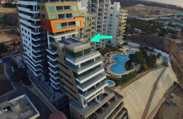 Departamento Suite Frente al Mar en Manta Edificio Poseidón