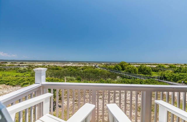 Ocean Front D-Building - ¡ACCESO A LA PISCINA Y VISTAS AL OCÉANO!