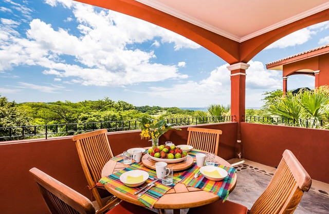 ** Vista al mar / golf 3 habitaciones, 2 baños ** Reserva Conchal