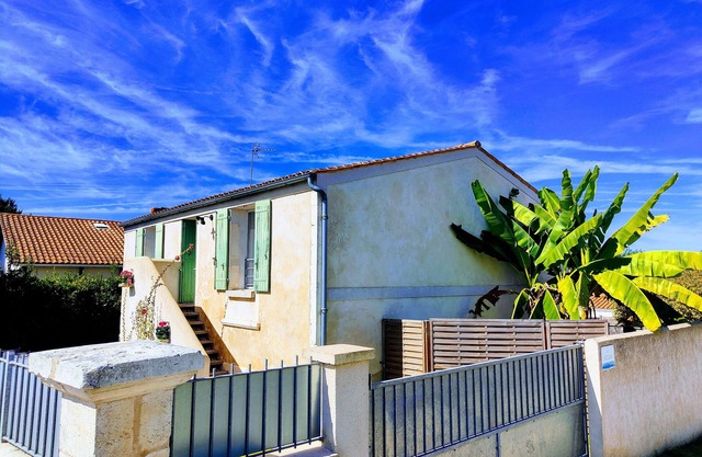 OCEAN, La Maison Nakety, 3 mins from Château d'Oléron beach
