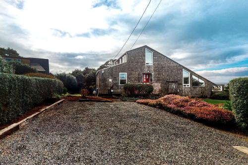 Ocean Light Cottage
