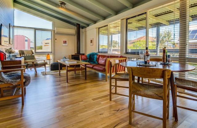 Ocean Reach Retreat - Cabo Woolamai, VIC