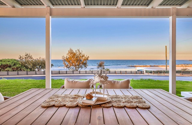 Ocean Suite - Oceanfront property!