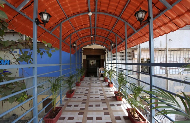 Ocean Suites Hotel