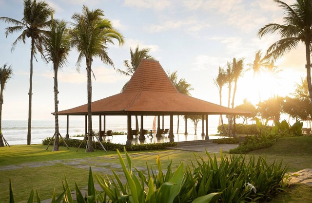 Ocean View, 1-Bedroom with Jacuzzi in Tabanan