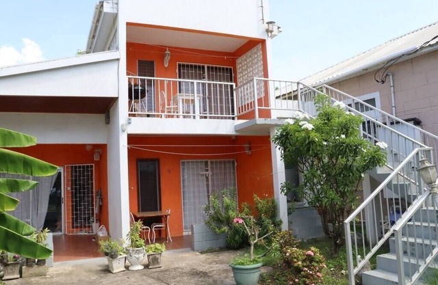 Ocean View Apartment C with AC