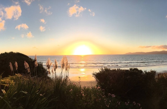 Ocean view Bach