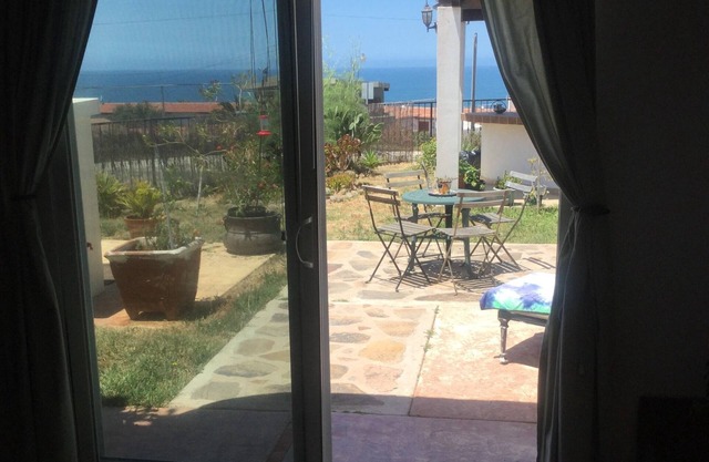 vista al mar, acogedor estudio y usted