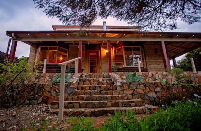 Ocean View Retreat - Discounted Long Stays!