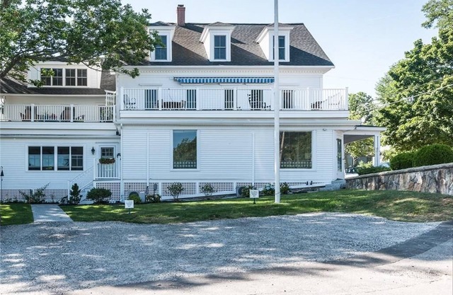 Ocean View Steps Away from York Harbor Beach! Now booking Summer 2025!