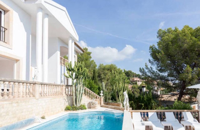 Villa Ocean View en Portals Nous: Lujo y espectaculares vistas Panorámicas al Mar