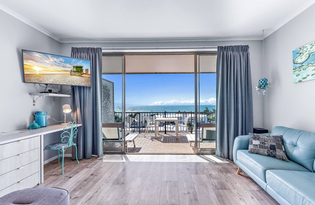 OCEAN VIEWS 16a WIFI POOL & SPA