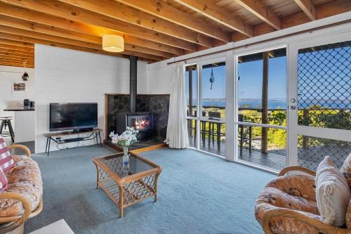 Ocean Views 20kms from CBD Sleeps 10