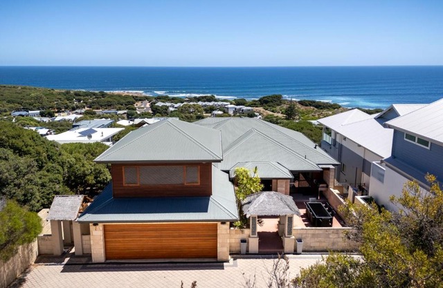 Ocean Views I Private Properties