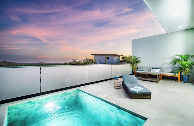 Ocean Villas - Luxury Ocean View Villas