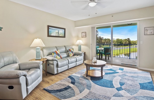 Ocean Walk Bld 15 Unit 203 3bdrm Corner Unit